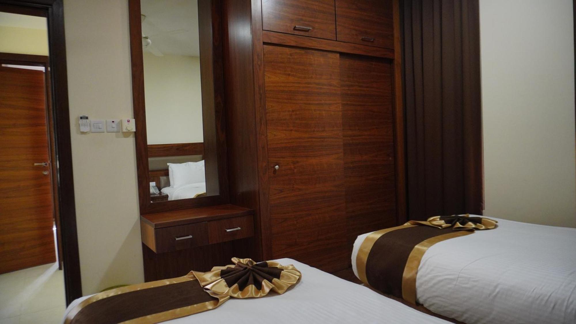 Bristol Hotel Salalah Exterior photo